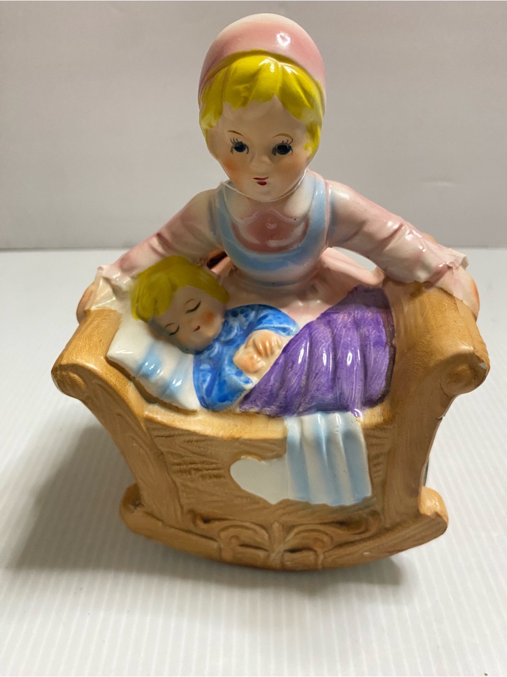 Vintage-Style Ceramic Mother and Child Musical Rocking Cradle Chair Figurine